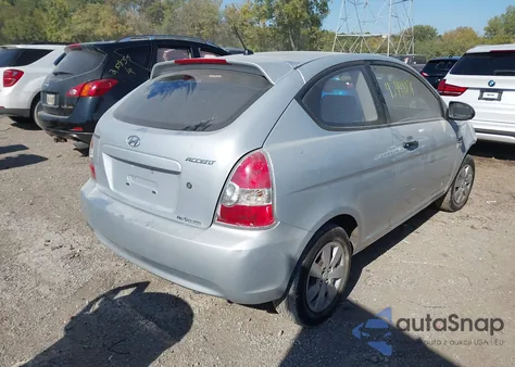 2008 Hyundai Accent Gs from USA, damaged, VIN KMHCM36C98U092567